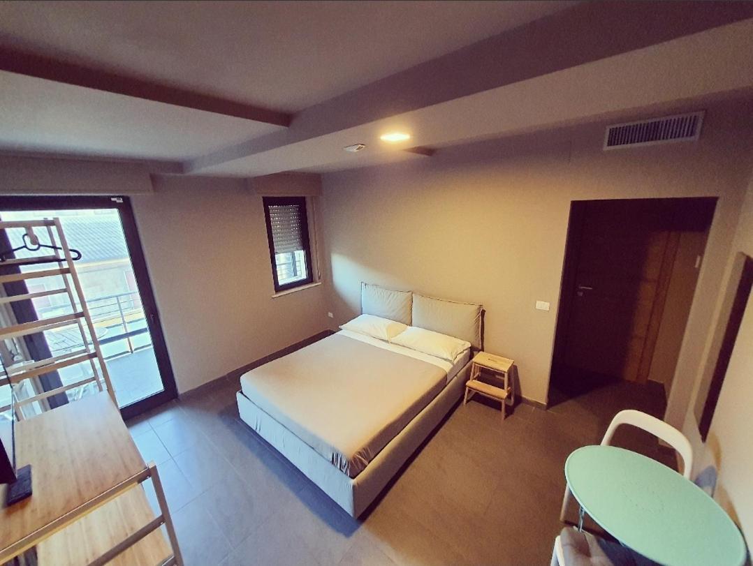 Dannunziano Aparthotel Chieti Esterno foto